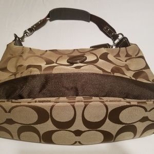❤ THE PERFECT SIZE! Coach Handbag/Purse